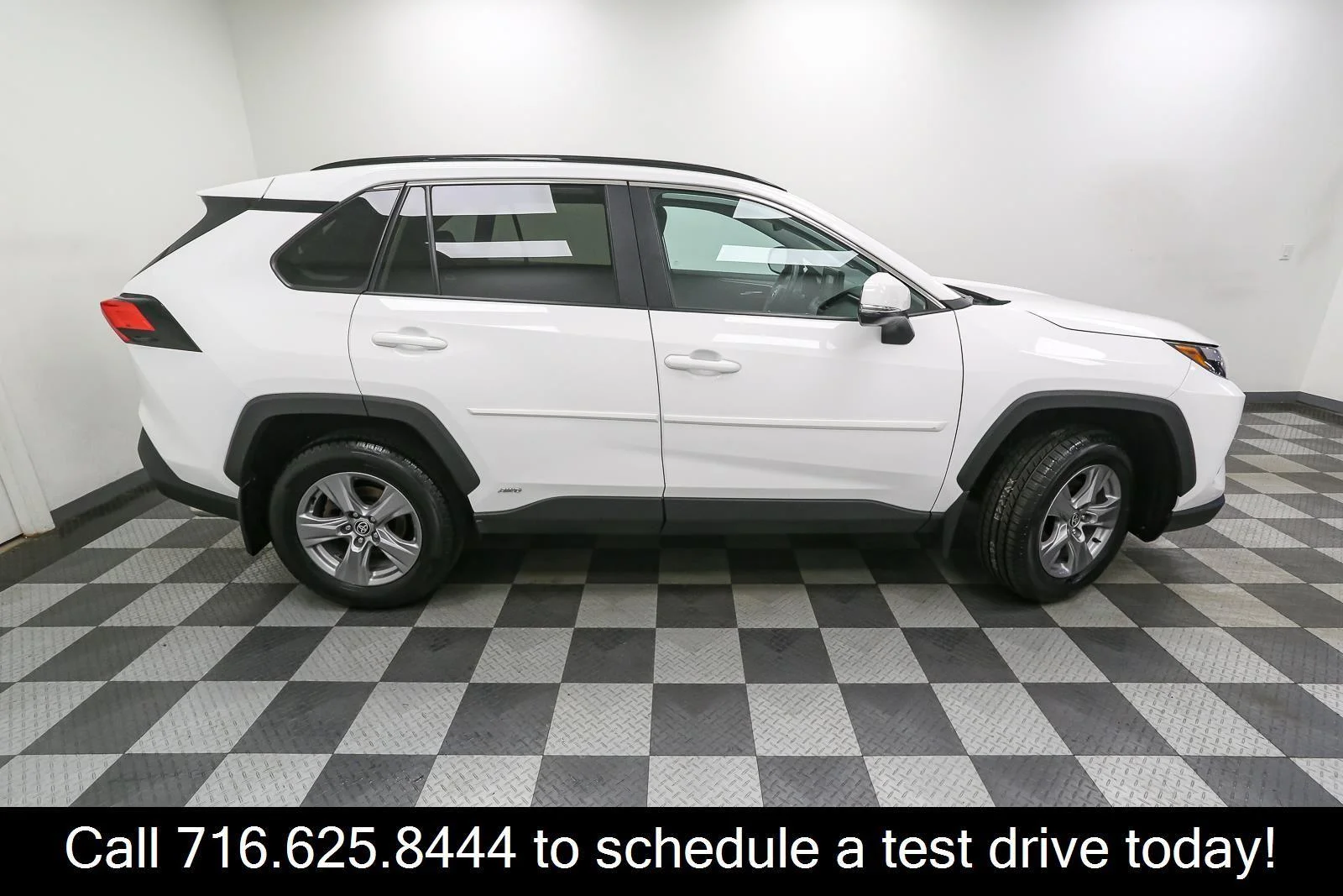 Certified Used 2022 White Toyota XLE image 8