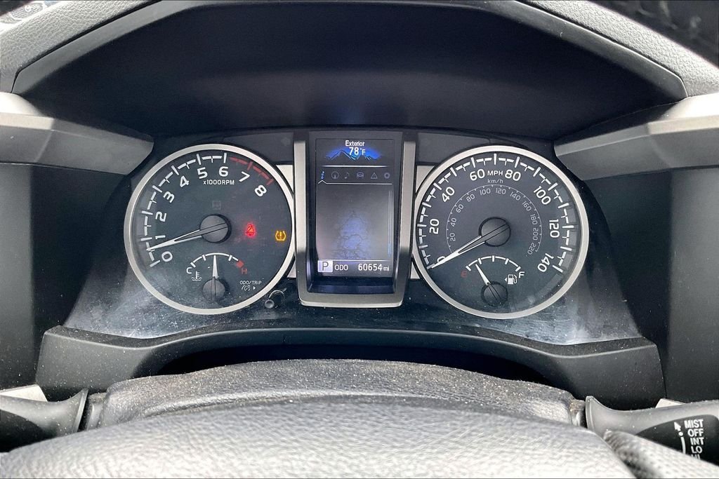 Used 2021 Black Toyota SR5 image 19