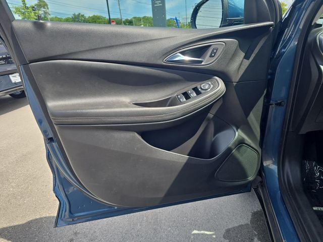 Used 2024 Blue Buick Preferred image 12