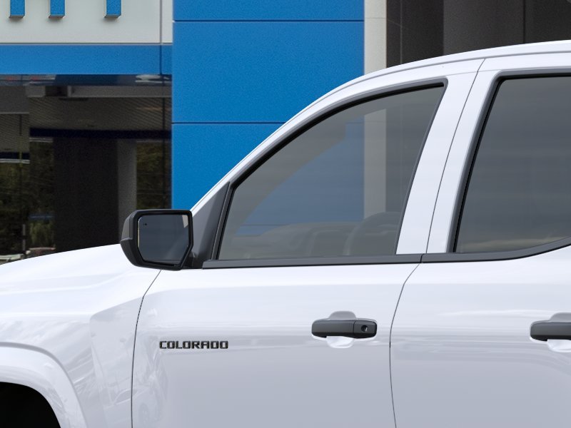 New 2026 Summit White Chevrolet WT image 12
