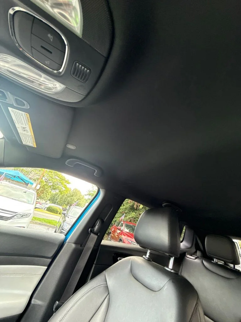 Used 2025 Blue Jeep Limited image 21