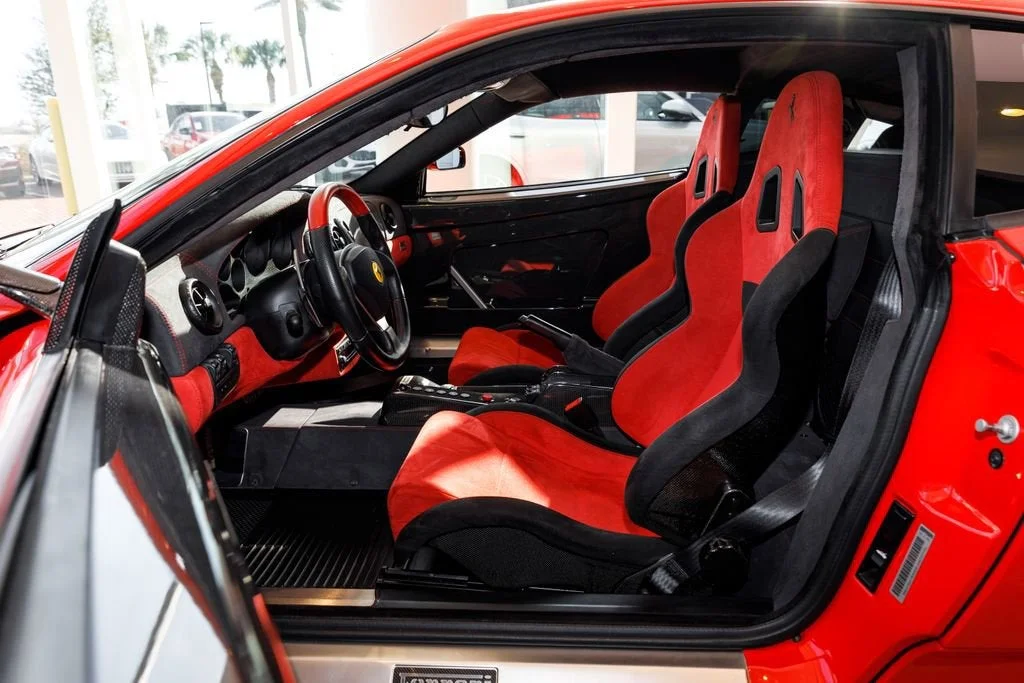 Used 2004 Rosso Scuderia Ferrari  image 24