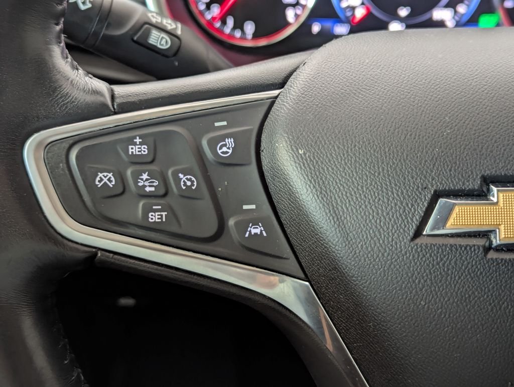 Used 2022 Ash Chevrolet Premier image 8