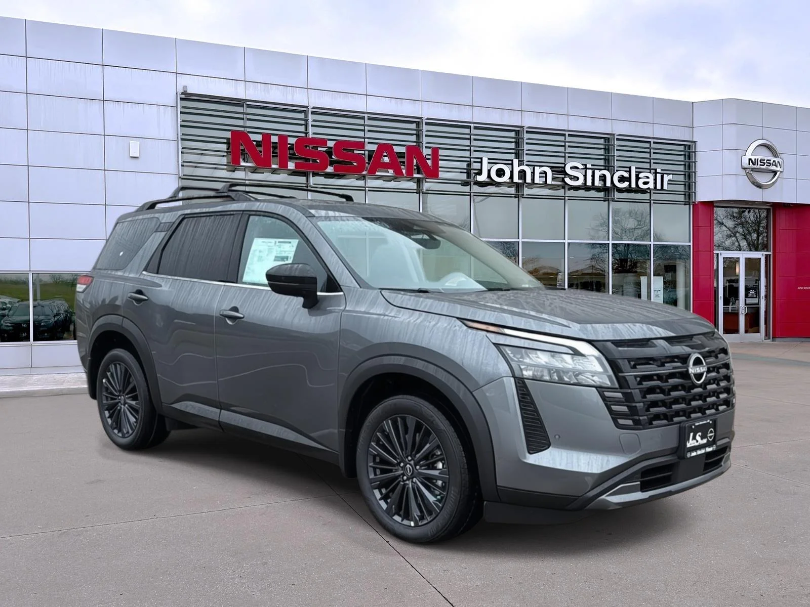 2026 Nissan Pathfinder SL 4WD's photo