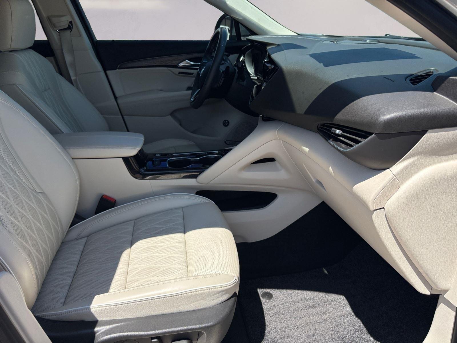 Used 2023 White Frost Tricoat Buick Avenir image 15