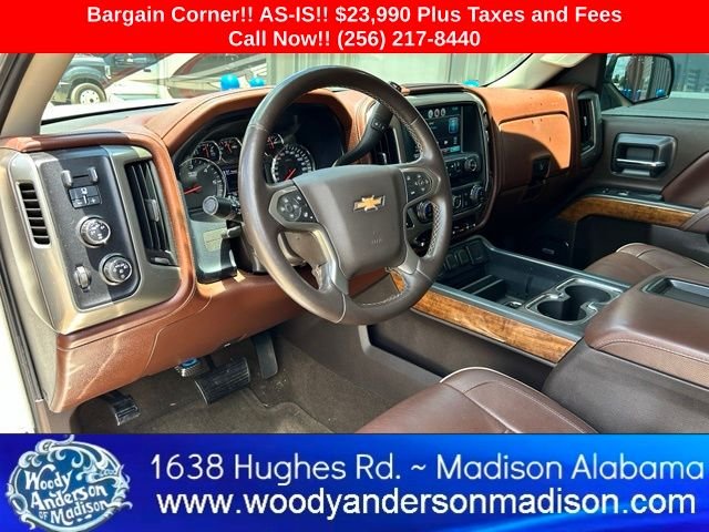Used 2014 White Chevrolet High Country image 7