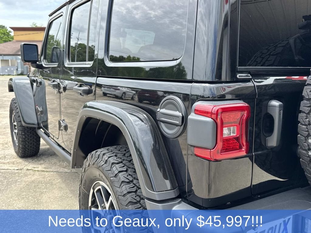 Used 2024 Black Jeep Rubicon X image 12