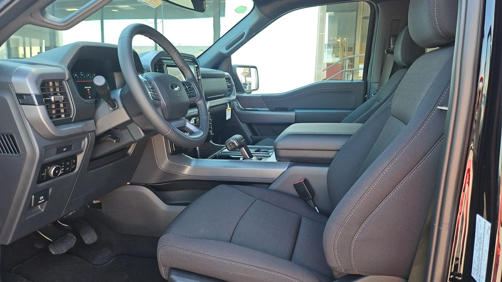 New 2026 Agate Black Metallic Ford XLT 4WD image 10