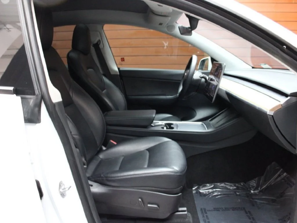 Used 2021 Pearl White Multi-Coat Tesla Long Range image 4