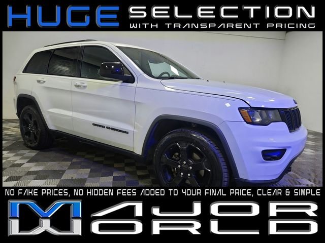 Used 2019 White Jeep Laredo image 1