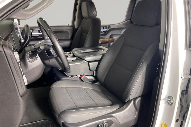 Used 2021 White GMC Elevation image 18
