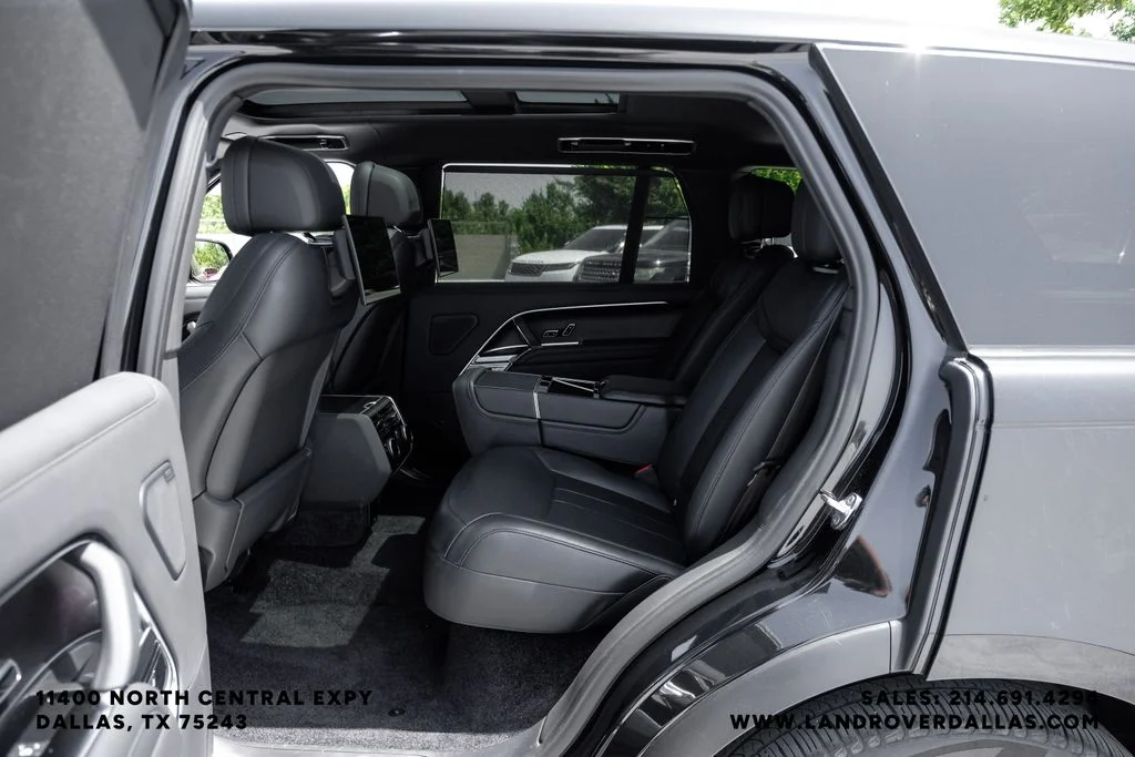 Used 2023 Black Land Rover Autobiography image 44