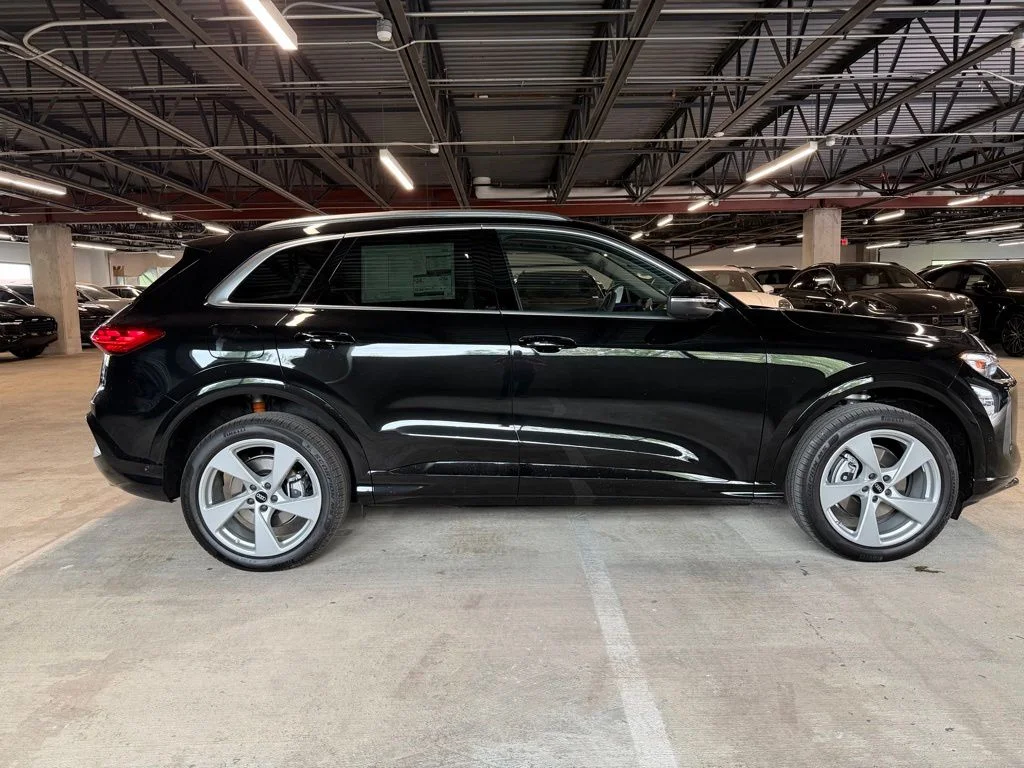 New 2026 Mythos Black Metallic Audi 2.0T Premium Plus image 7
