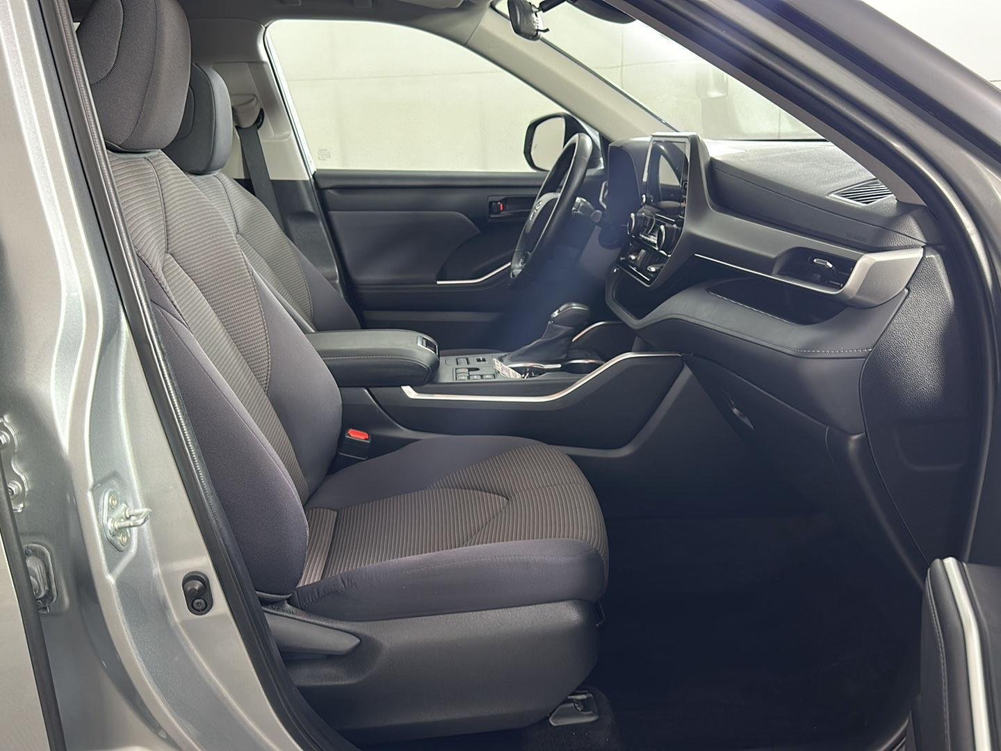 Used 2023 Celestial Silver Metallic Toyota LE image 29