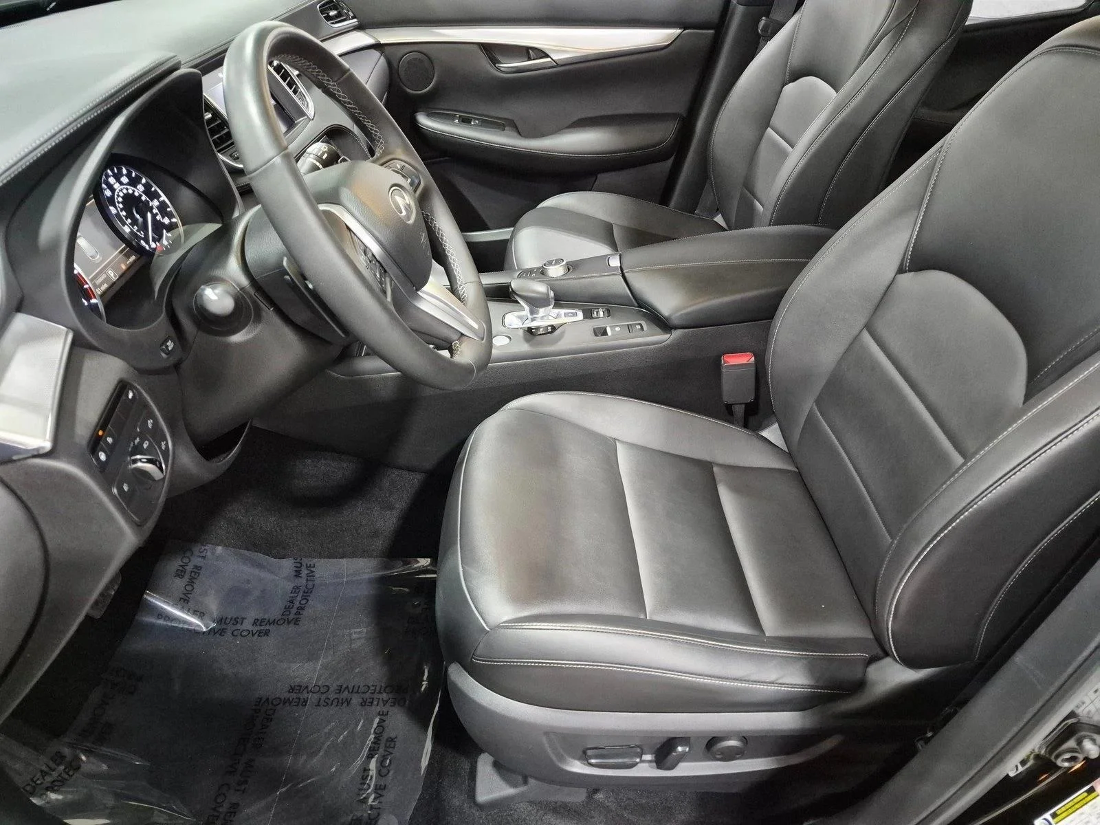 Used 2021 Black Obsidian INFINITI LUXE image 16