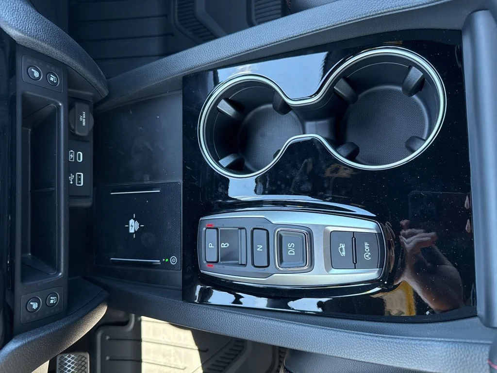 New 2026 Sonic Gray Pearl Honda Black Edition image 32