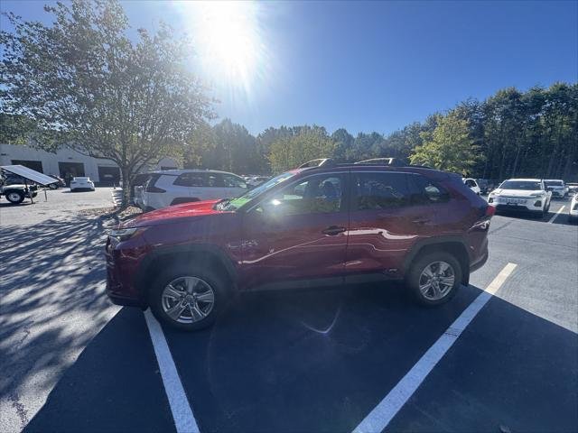 Certified Used 2024 RUBY FLARE PEARL Toyota  image 13