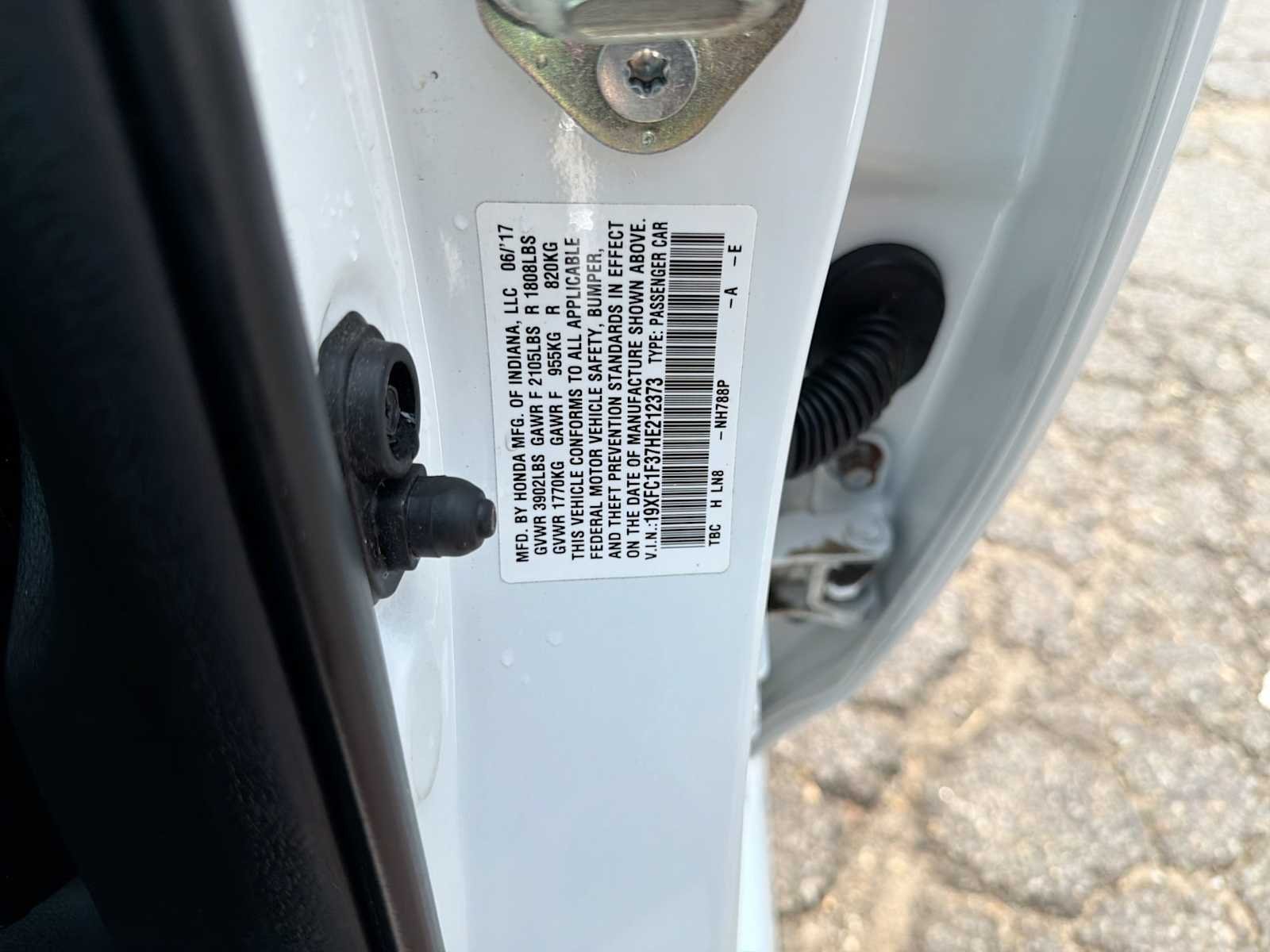 2017 Honda Civic EX-T - Photo 34