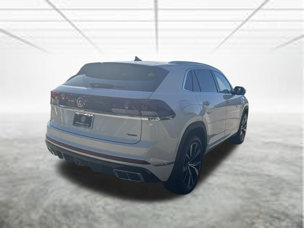New 2026 White/off-white Volkswagen 2.0T SEL Premium R-Line image 4