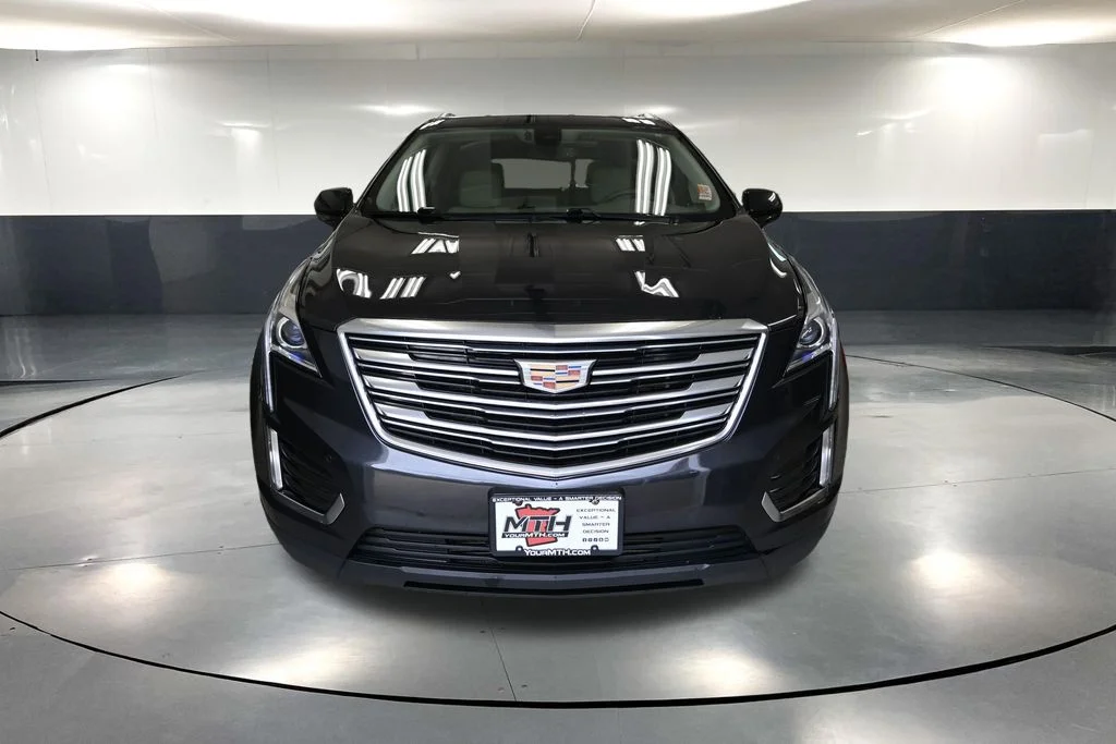 Used 2019 Black Cadillac Luxury image 12