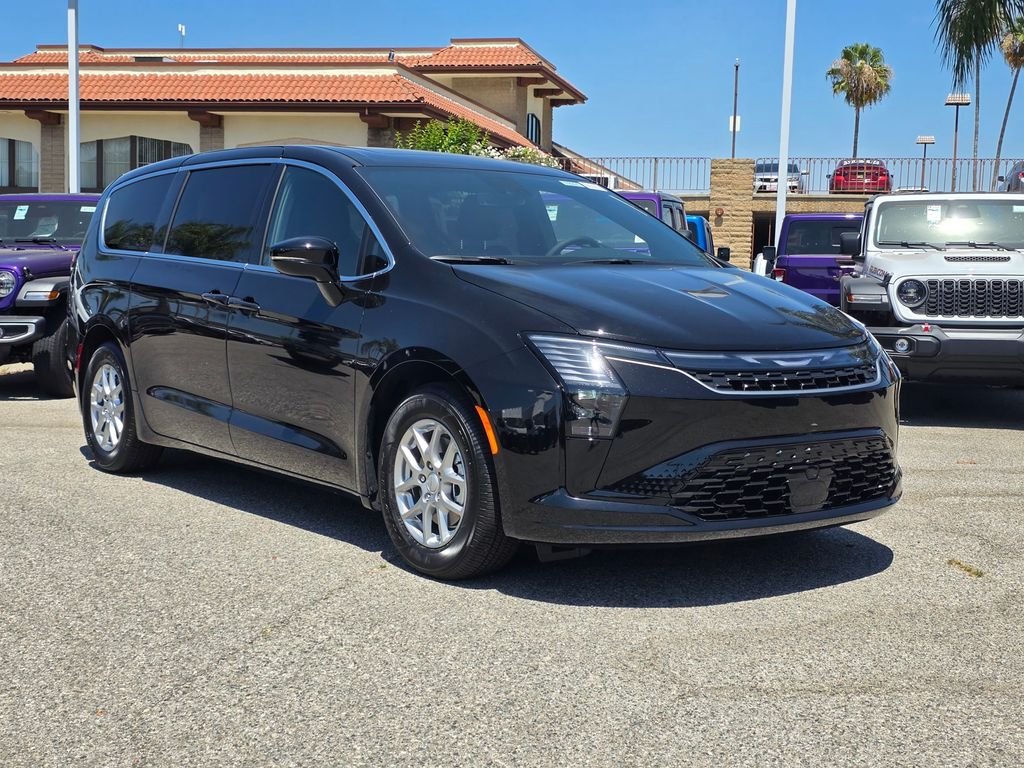 2027 Chrysler Pacifica