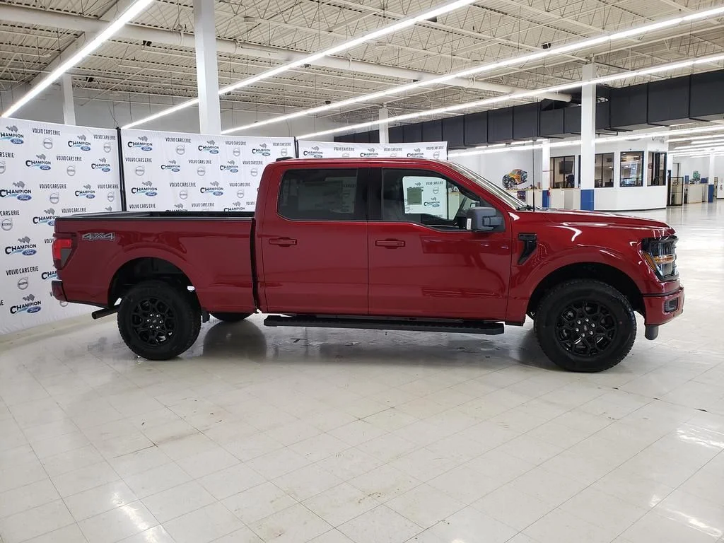New 2026 Ruby Red Metallic Tinted Clearcoat Ford XLT image 5