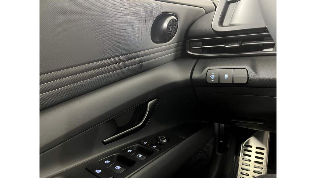 New 2026 Gray Hyundai SEL Sport image 18