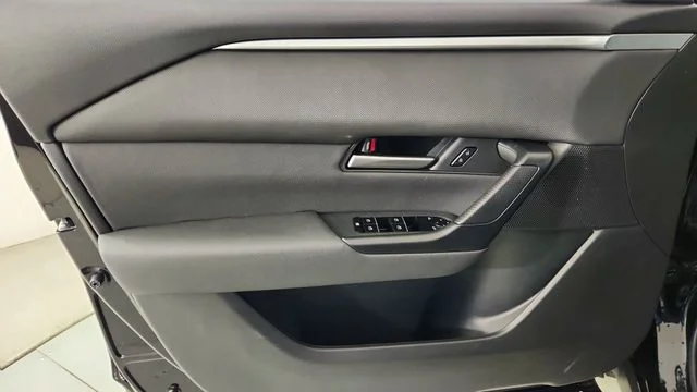 New 2026 Jet Black Mica Mazda 2.5 S Preferred AWD image 9