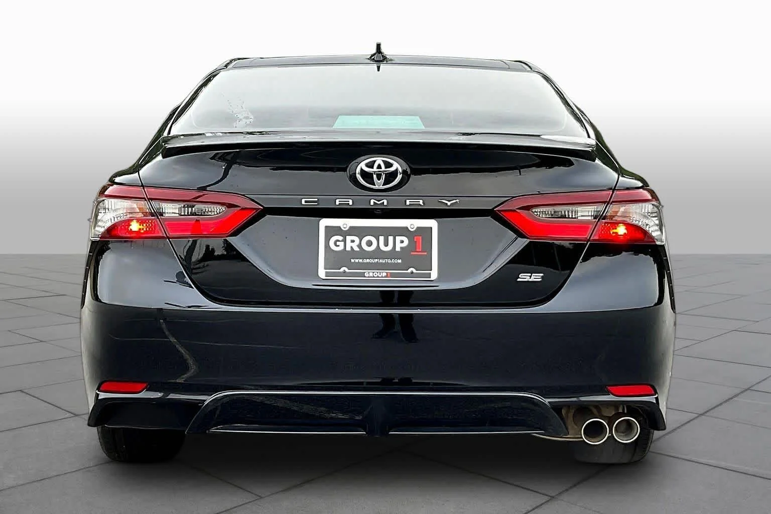 Used 2024 Midnight Black Metallic Toyota SE image 5
