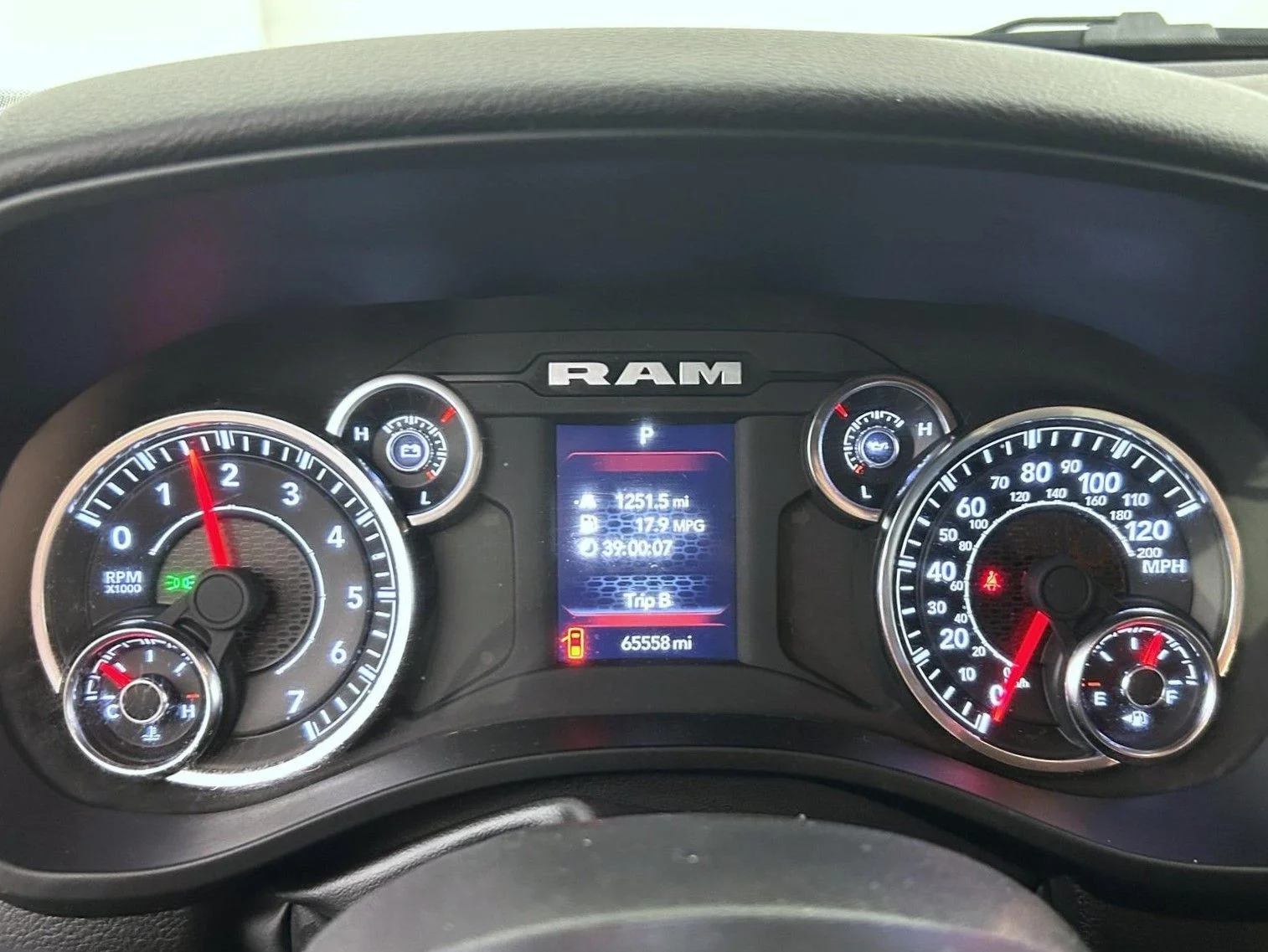 Used 2025 Silver Ram Big Horn/Lone Star image 14