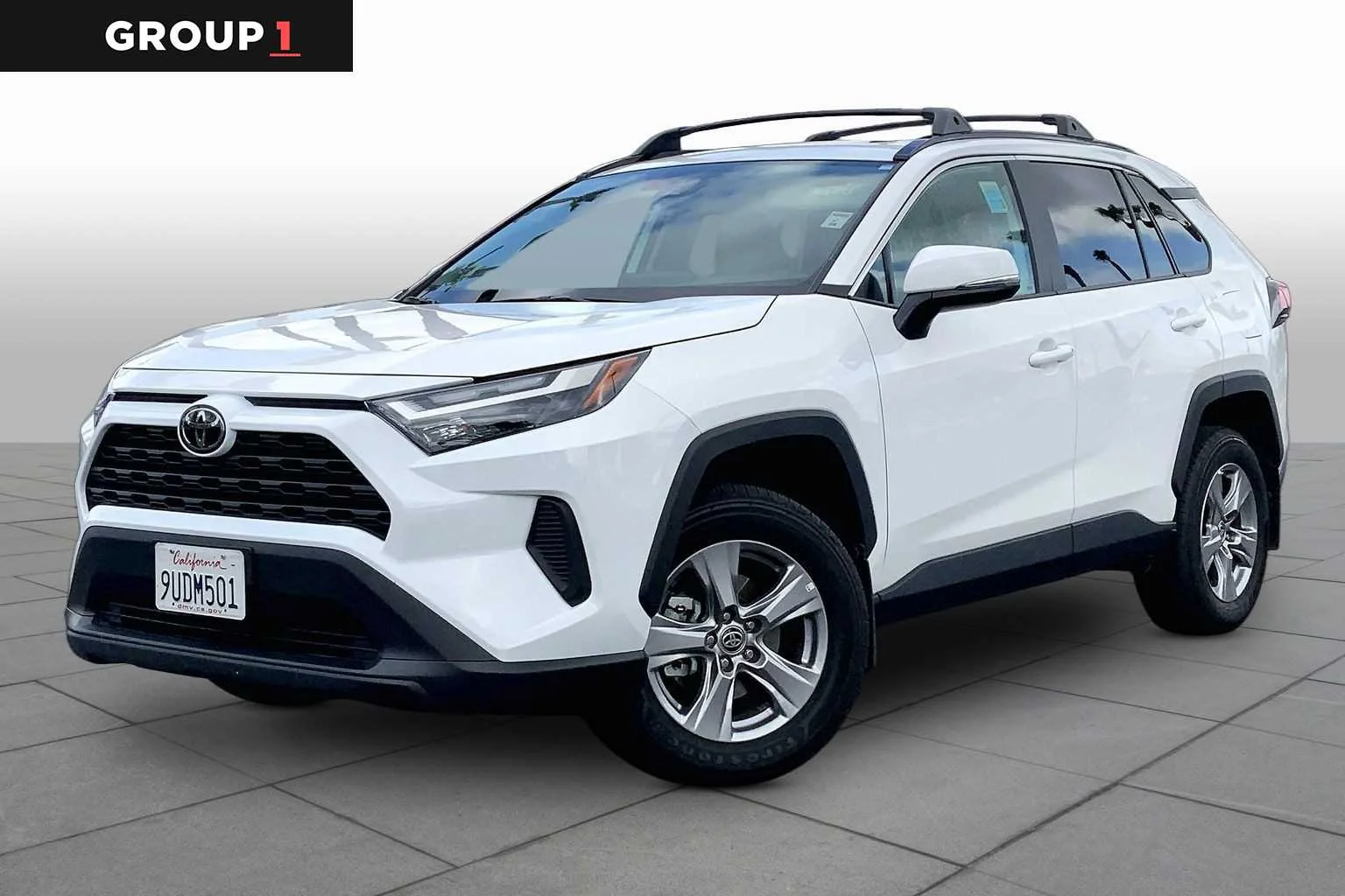2025 Toyota RAV4 XLE FWD's photo