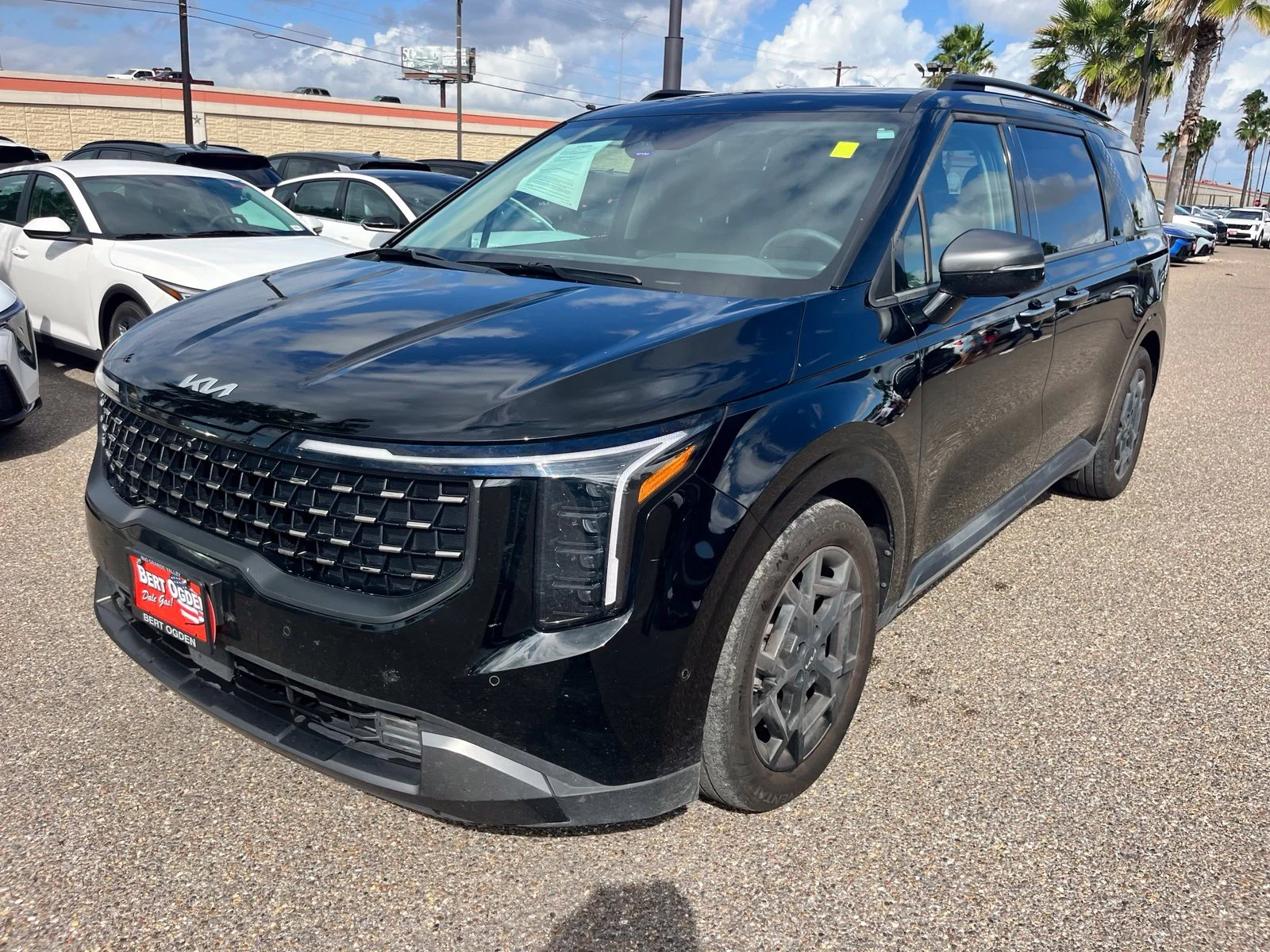 Used 2025 Black Kia SX Prestige image 3