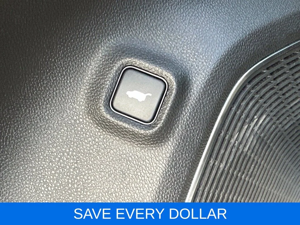 Used 2024 White Acura Advance image 6