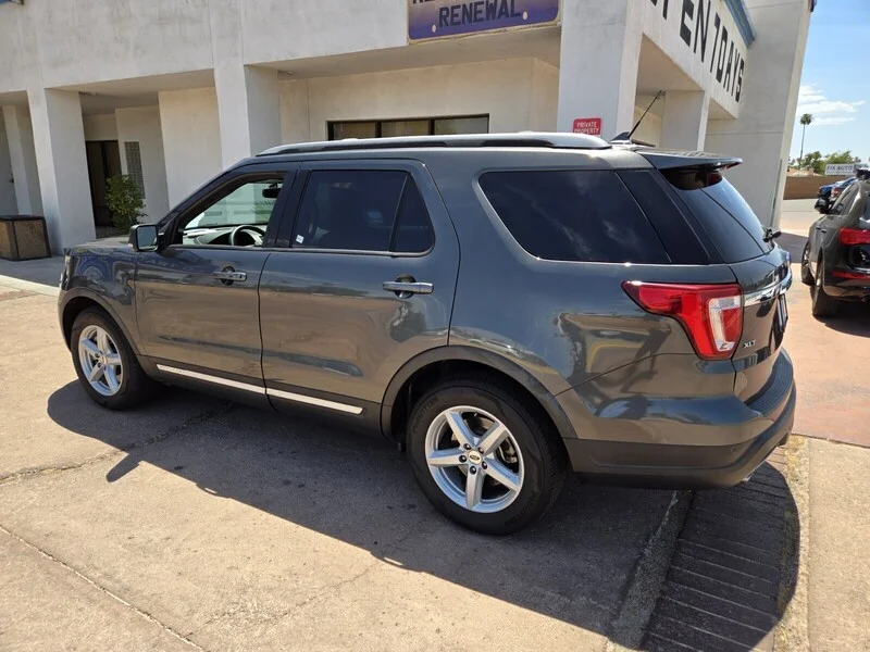 Used 2019 MAGNETIC METALL Ford XLT image 3