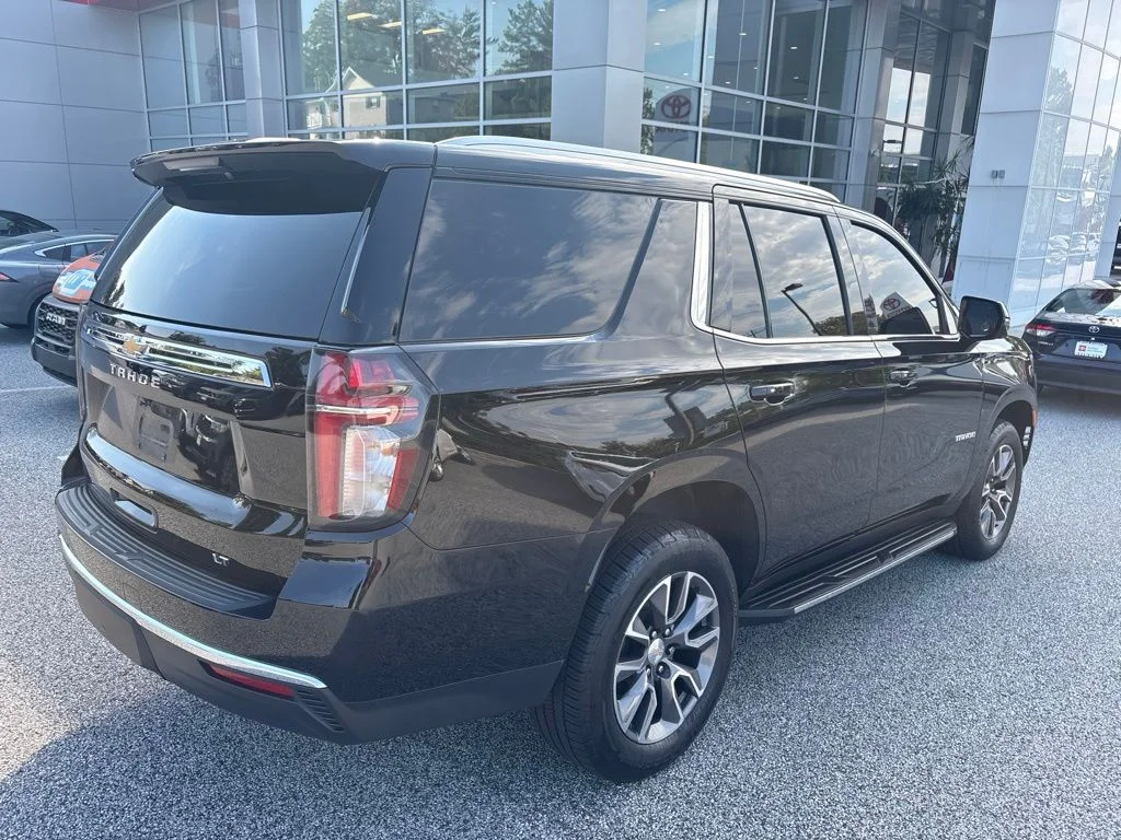 Used 2022 Black Chevrolet LT image 4