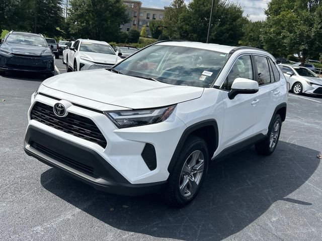 Used 2025 White Toyota XLE image 8