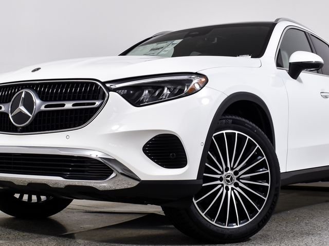 New 2027 Polar White Mercedes-Benz GLC 300 image 6