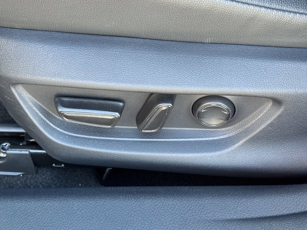 Certified Used 2025  Toyota XSE image 19