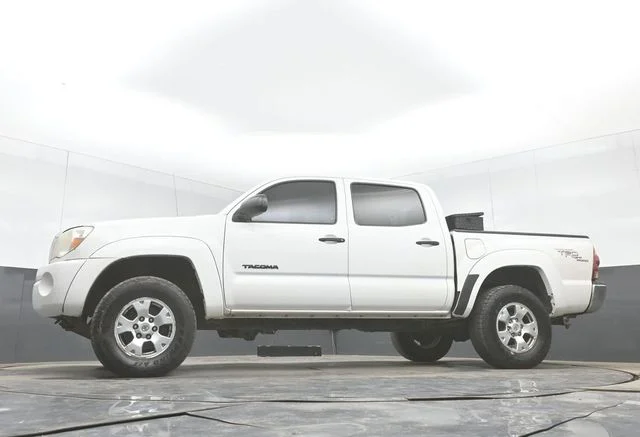 Used 2008 Super White Toyota Base image 39