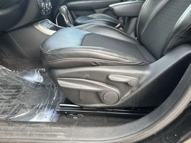 Used 2018 Black Jeep Latitude image 27