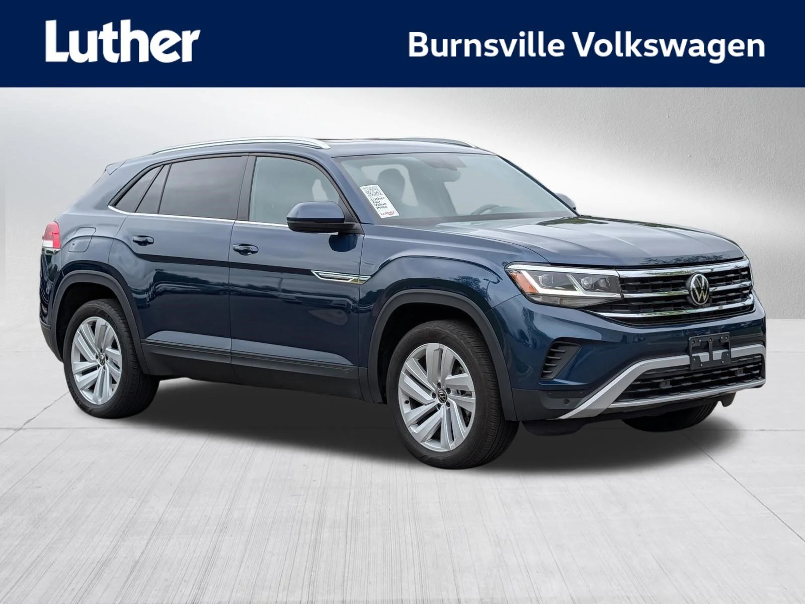 2023 Volkswagen Atlas Cross Sport 3.6L V6 SE w/Tech 4MOTION's photo