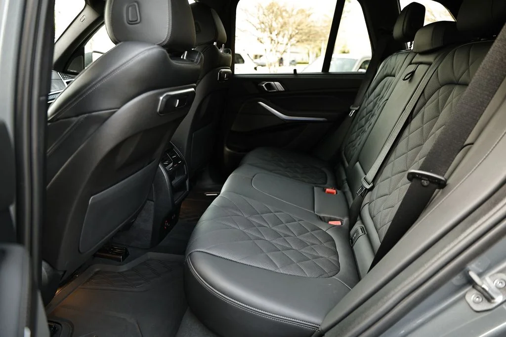Used 2024 Skyscraper Gray Metallic BMW xDrive50e image 26