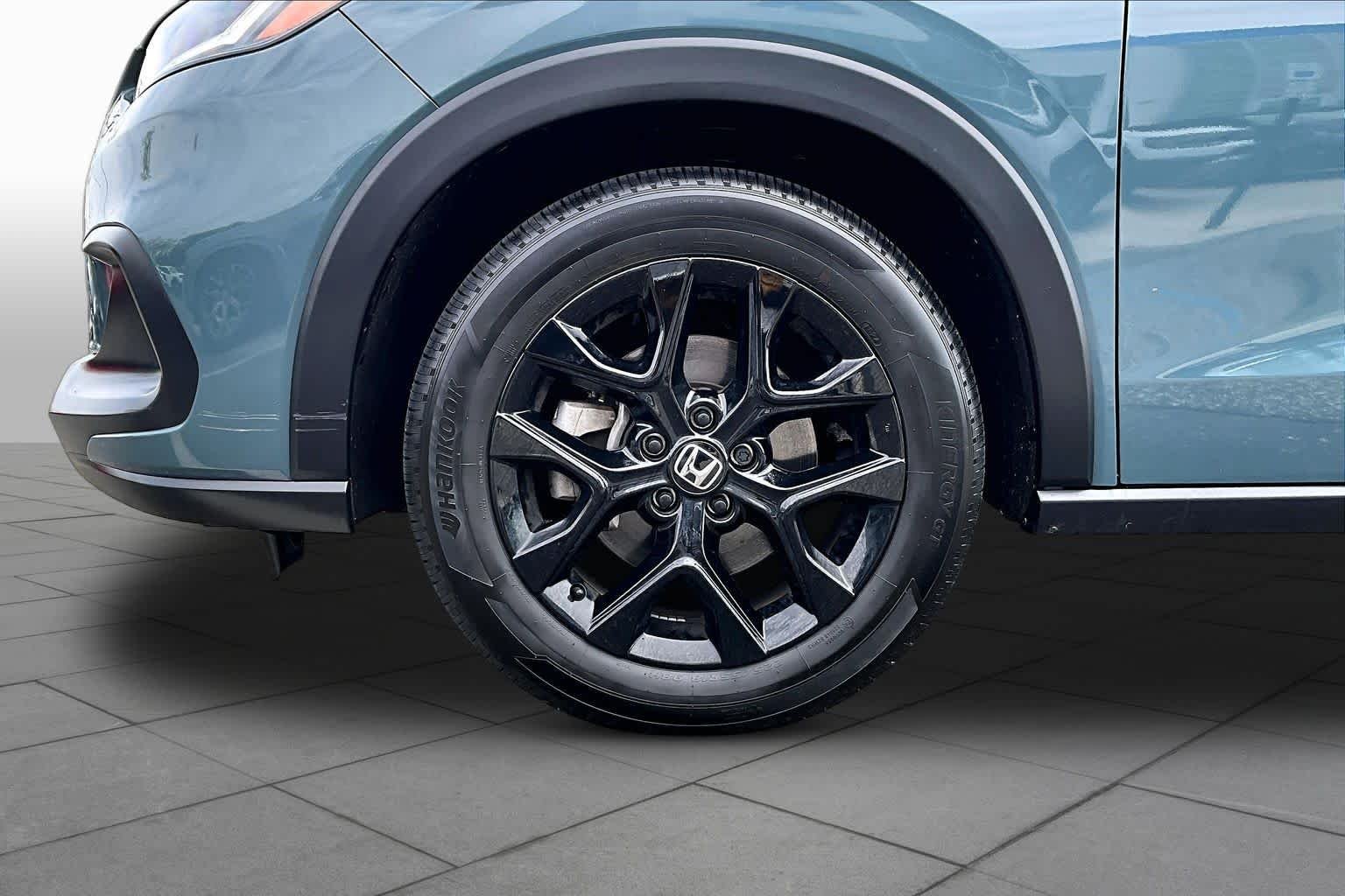 2025 Honda HR-V Sport - Photo 11