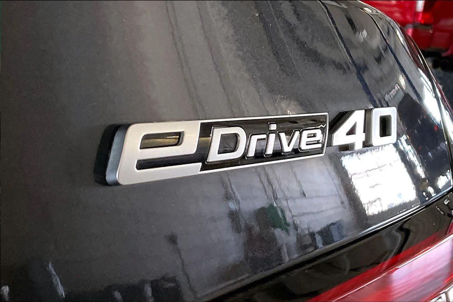 Certified Used 2024 Dark Graphite Metallic BMW eDrive40 image 9