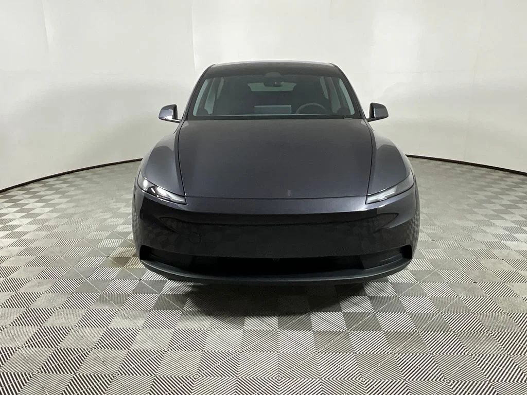Used 2026 Green Tesla Long Range image 8