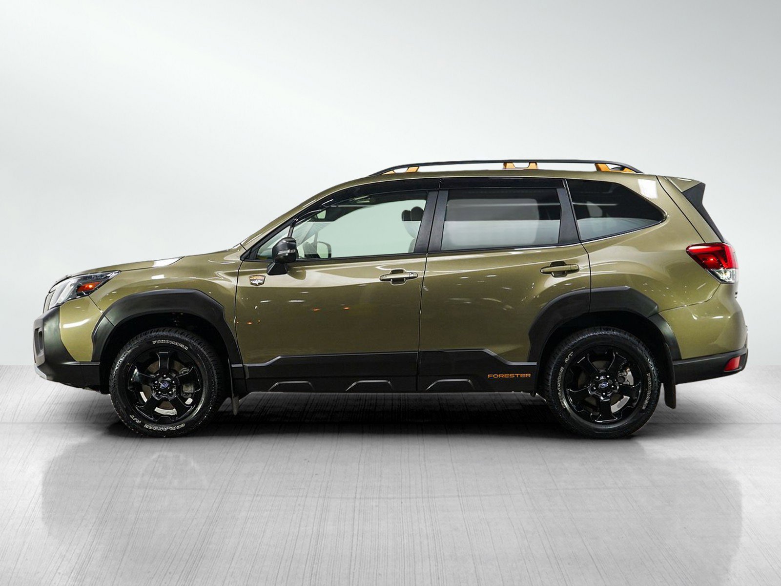 Used 2024 Subaru Forester Wilderness with VIN JF2SKAJC9RH528489 for sale in Burnsville, Minnesota