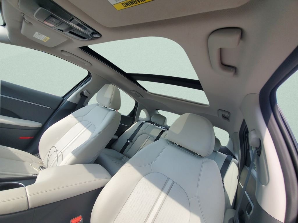2026 Hyundai Sonata Hybrid SEL - Photo 17
