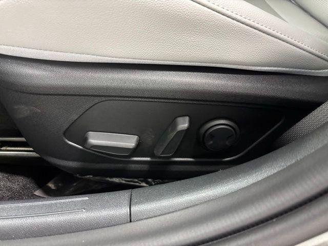 New 2026 Gray Hyundai Limited image 9