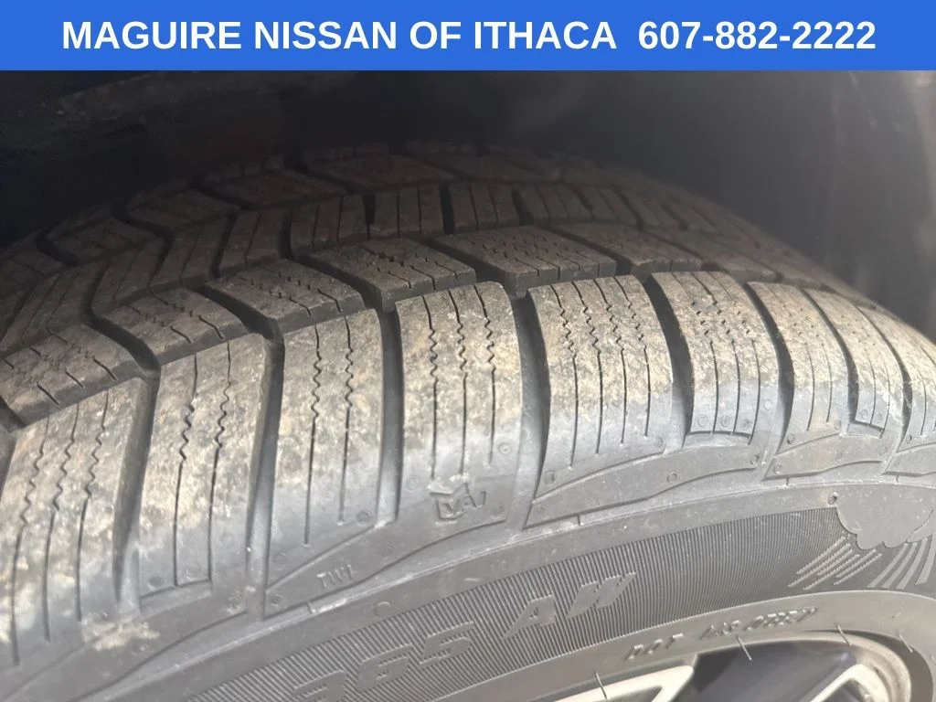 Used 2017 Gray Mazda Grand Touring image 39