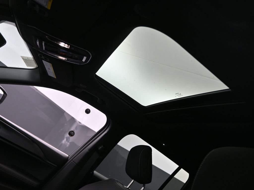 2025 Jeep Grand Cherokee Laredo - Photo 22